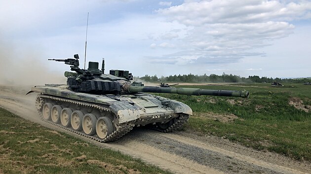 Americk obrnnce dobvaly Libavou s podporou eskch tank.