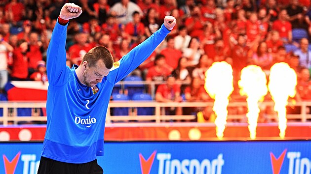 Brank esk hzenksk reprezentace Tom Mrkva bhem odvety play off kvalifikace mistrovstv svta v Brn proti Rumunsku. (12. kvtna 2024)