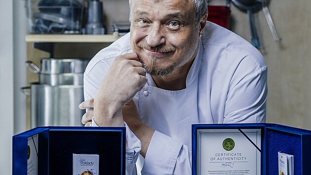 Neexistuje nezdravé jídlo, jen nezdravé množství. Blbneme na kvadrát a nejrůznější speciální diety
vypovídají jen o tom, že se máme jako prasata v žitě.