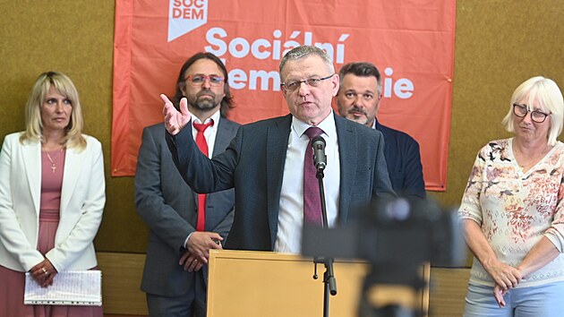Lubomr Zaorlek, jednika Sociln demokracie pro volby do Evropskho parlamentu pi pedstavovn kandidt ve Zln. (kvten 2024)