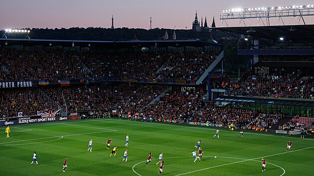 Sparansk stadion na Letn pi utkn s ostravskm Bankem.