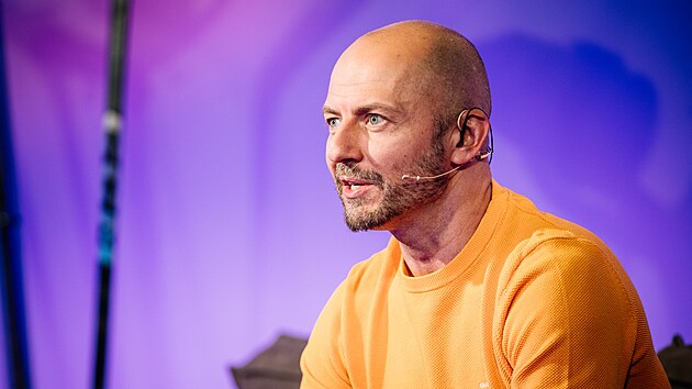 Martin Moravec, moder�tor po�adu Zak�zan� uvoln�n�.