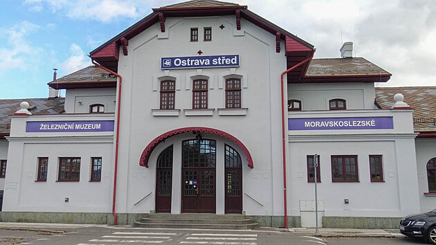 eleznin muzeum moravskoslezsk sdl v budov stanice Ostrava sted.