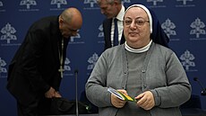 Vatikán vydal nová pravidla pro potvrzování, ov��ování a p�ípadné zamítání...