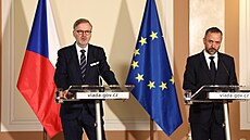P�edseda vlády Petr Fiala (ODS) a Marek �ení�ek (TOP 09) na tiskové konferenci...