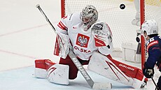 Michael Kesselring skóruje proti Polsku.