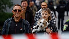 Evakuace obyvatel z ukrajinského Vov�ansku, ke kterému postoupila ruská armáda....