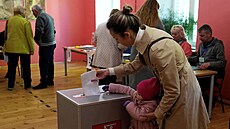 První kolo litevských prezidentských voleb, v nm s náskokem zvítzila...