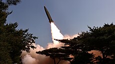 Severní Korea provedla zkou�ku odpalu taktické balistické st�ely do Japonského...