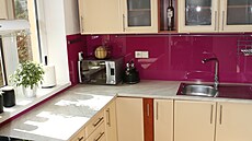 Kuchyn� je moderní, jednoduchá a p�ipravená na velký provoz.