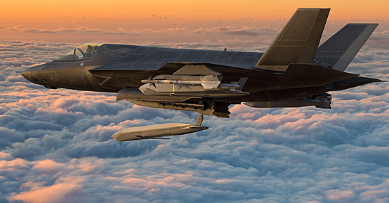F-35 odpaluje stelu AGM-158 JASSM. Stely JASSM-ER jsou ureny pro polské...