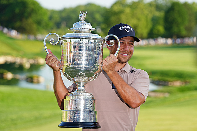 Americký golfista Schauffele vyhrál rekordním výsledkem major PGA Championship