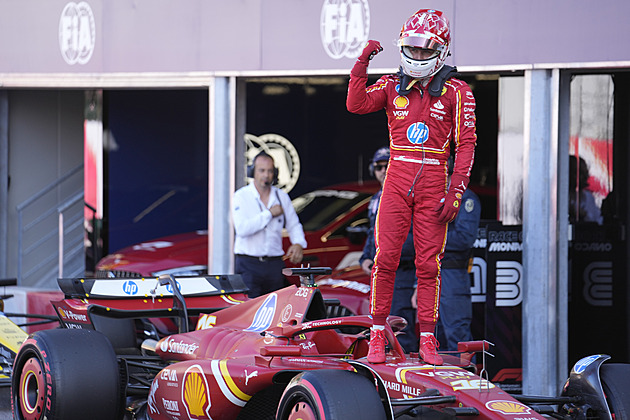Leclerc ovládl kvalifikaci v Monaku a přerušil sérii Verstappena