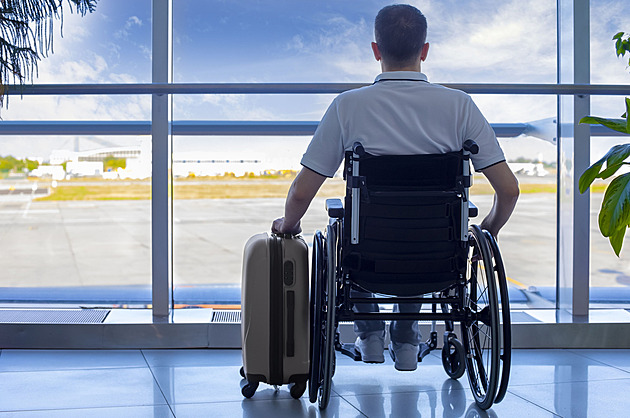 Jak cestují lidé s handicapem? Rozhodují koše i výška postele, pomoct má cestovka