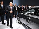 Ruský premiér Michail Mi�ustin si v roce 2024 prohlédl nové volhy. Na rozdíl od...