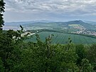 Vhled na Braany. Vlevo je vidt st hndouhelnho lomu Blina. (21. kvtna...