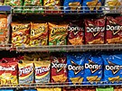 Regál s pochutinami v obchod� jednoho ze supermarket� v New Yorku (16. �ervence...