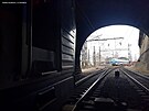 Na praském hlavním nádraí se v nízké rychlosti stetly dva vlaky (24. kvtna...