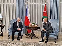 Setkání prezidenta Petra Pavla s jordánským premiérem Bi�erem Chasávnou v...