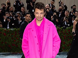 Ostrá fuchsiová loni za�ila obrovský boom. A to p�edev�ím díky filmu Barbie a...