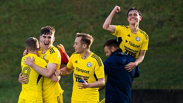 Afrikalı yatırımcılar sessiz.  Varnsdorf'un başkanı yine de krizi önledi, ikinci lige girecek