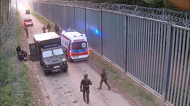 Neklid na hranici Polska s Bloruskem, migranti zranili polsk vojky