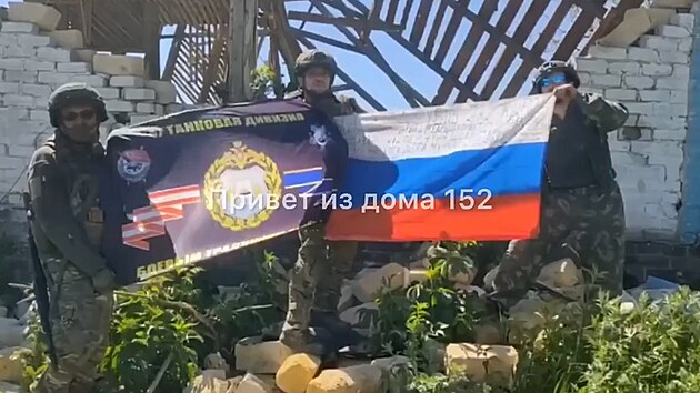 Rusov hls dobyt vesnice Berestove v Charkovsk oblasti