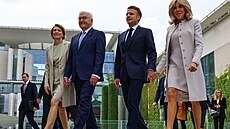 Macron se v Berlín setkal s nmeckým prezidentem Frankem-Walterem Steinmeierem...