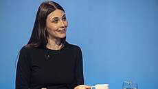 Hostem po�adu Rozst�el je písni�ká�ka a zp�va�ka Kate�ina Marie Tichá.