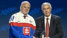 Slovenského úto�níka Igora Libu uvedli do Sín� slávy IIHF.