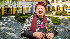 Jezdil na motorce, zajímal se o moderní techniku, chodil plavat a vesloval, ml...