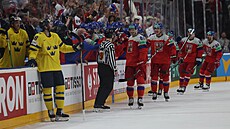 etí hokejisté bojují o postup do finále mistrovství svta proti védsku....