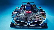 Ji ponkolikáté BMW promní slavný vytrvalostní závod 24 hodin Le Mans v...