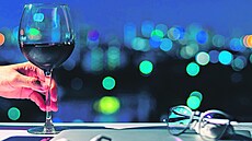 Seznamovací aplikace jsou vtinou zaloeny na párování na základ vzhledu....