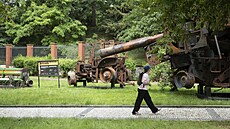 Výstava Ukrajinská pole orná a válená se pesunula ped ruský úad. (29....