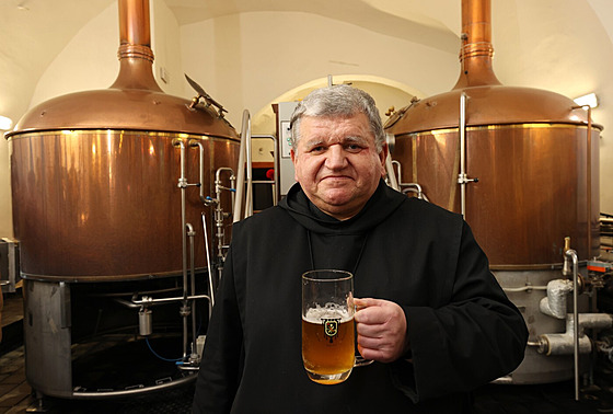 Bevnovský pivovar sv. Vojtcha posvtil pevor bevnovského klátera Prokop...