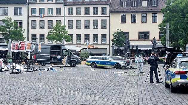 Úto�ník v Mannheimu no�em pobodal n�kolik lidí. (31. kv�tna 2024)