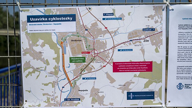 Kvli silnin stavb musej cyklist jedouc po oblben cyklostezce vyut nhradn trasu. (kvten 2024)