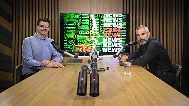 Plukovnk Otakar Foltn, nov vldn koordintor strategick komunikace sttu, byl hostem podcastu Kontext.