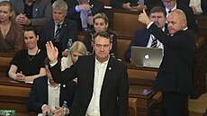 Poslanci podpoili v prvním tení návrh reformy, která zvyuje vk odchodu do...