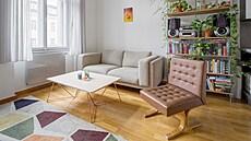 Obývací pokoj zaízený pro relaxaci, setkávání s návtvami a poslech hudby....