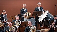 lenové eské filharmonie pi koncertním provedení Smetanovy Libue