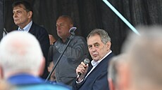 Na mítinku Jiího Paroubka a exprezidenta Miloe Zemana v Teplicích
