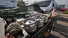 �lenové Military Car Clubu Plze� stáli v roce 1990 u zrodu Slavností svobody. Na oslavách nebudou chyb�t ani letos. 