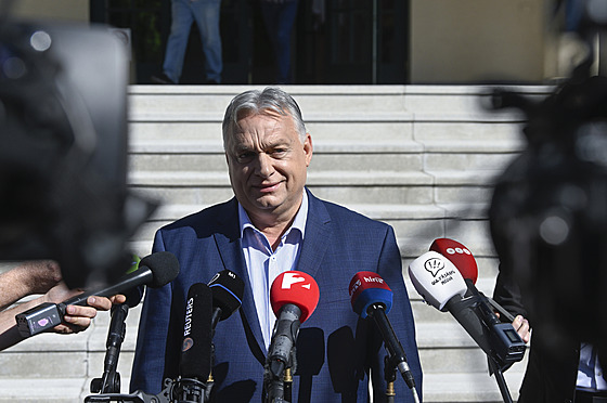 Ma�arský premiér Viktor Orbán poté, co odevzdal sv�j hlas ve volbách do...