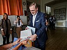 Premiér Petr Fiala 7. ervna 2024 odvolil v evropských volbách. Dorazil s celou...