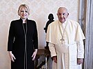 Slovenská prezidentka Zuzana aputová se ve Vatikánu setkala s papeem...