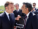 Emmanuel Macron a Rishi Sunak pi slavnostním ceremoniálu k 80. výroí Dne D...