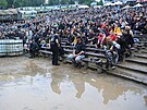 Tinct ronk Metalfestu v Plzni. Ani jemu se nevyhnuly vydatn deov...