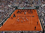 Show s orchestrem ped finálovým zápasem mu na Roland Garros.